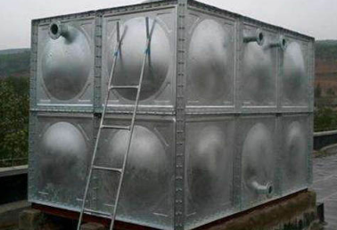 家人们谁懂啊！水箱竟靠这招水灵灵扛住高温高湿